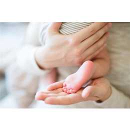 孕期糖尿病怎样操控,香港诊所安盛验血会